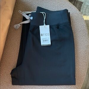 Figs Classic Black Scrub Pants